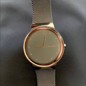 Skagen Freja gray steel mesh watch